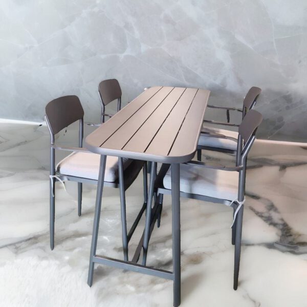 שולחן וכסאות בר דגם קורנר